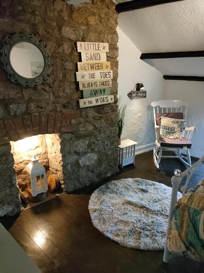 Fishermen'S Cottage With Log Burner, 2 Bathrooms & Sea Views From Garden Terraces The Mumbles Bagian luar foto