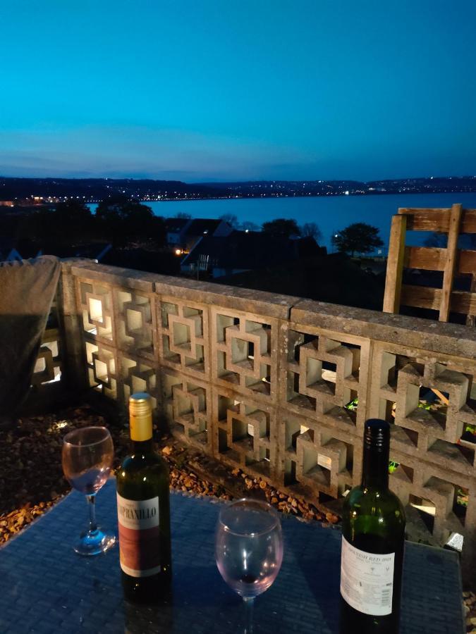 Fishermen'S Cottage With Log Burner, 2 Bathrooms & Sea Views From Garden Terraces The Mumbles Bagian luar foto
