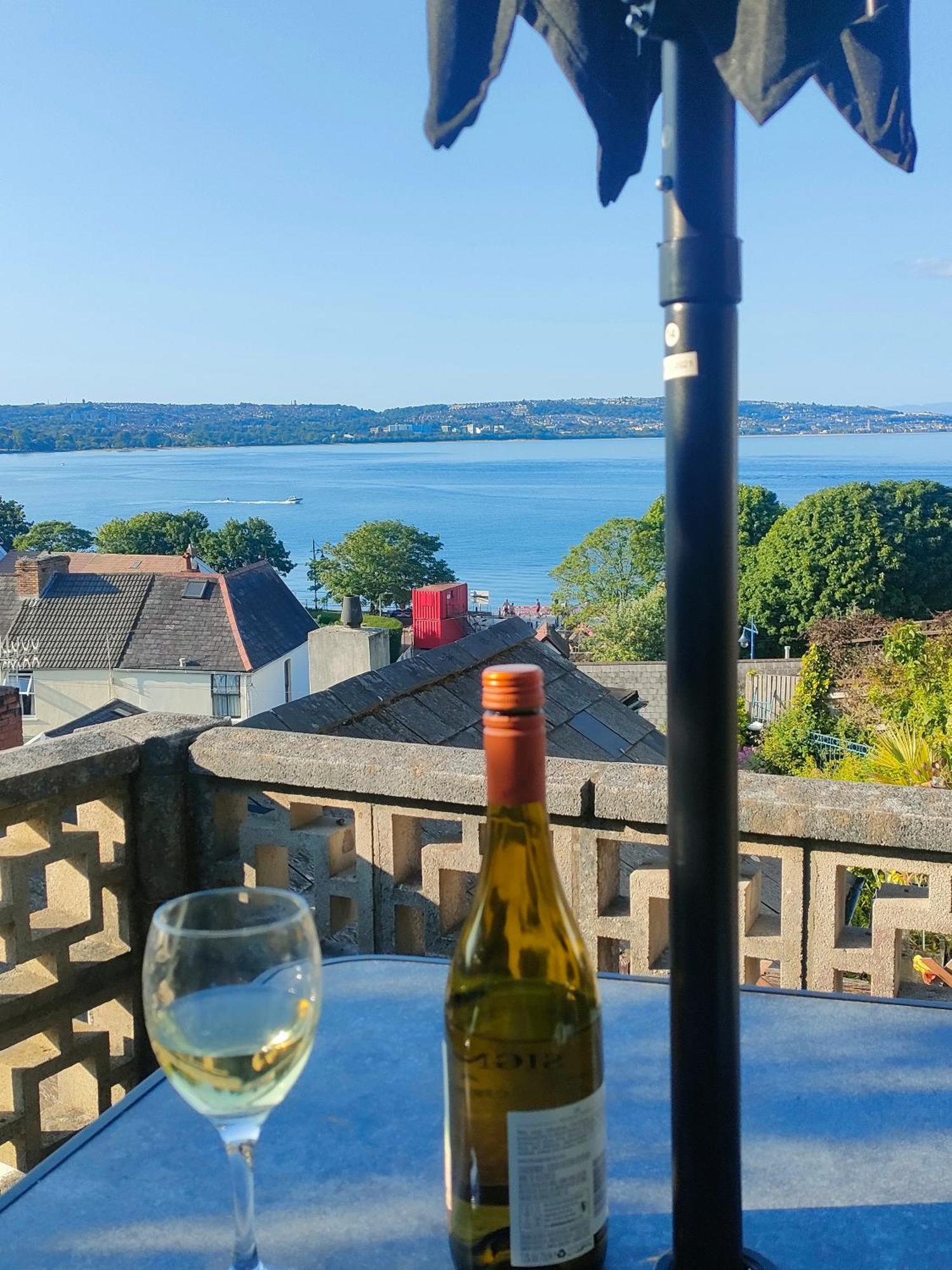 Fishermen'S Cottage With Log Burner, 2 Bathrooms & Sea Views From Garden Terraces The Mumbles Bagian luar foto